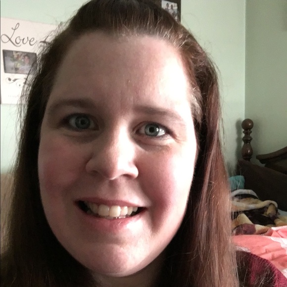 Meet your Posher, Jackie - Picture 8 of 8